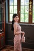 【绯 蝶】粉韵蕾丝无袖立领修身旗袍精致花漾纹理诠释柔美东方风情 商品缩略图2