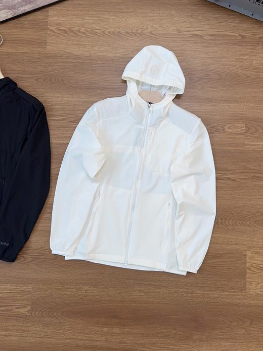 点此购买 lululemon露露春夏季男女训练款连帽防晒外套 ggd 317799 商品图1