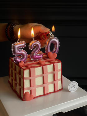 520气球蜡烛蛋糕四寸方形