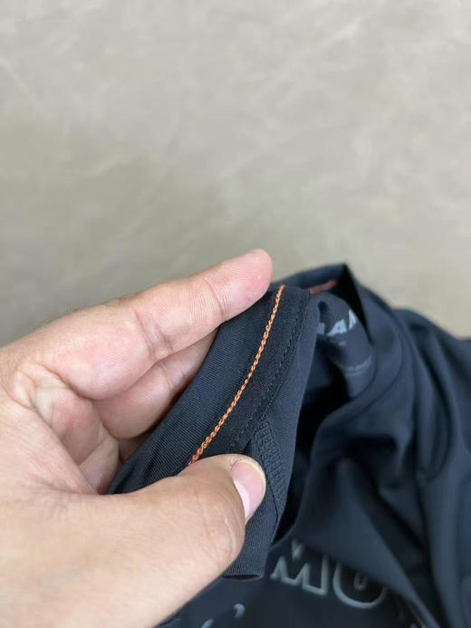 新款正品Mammut猛犸象Selun FL透气弹力速干舒适短袖T恤，黑白两色，尺码M～2XL 商品图7