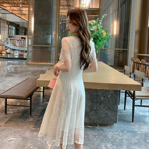 奢姿大码女装2025夏季温柔风蕾丝连衣裙胖妹妹方领法式气质裙子9952853248 商品图3