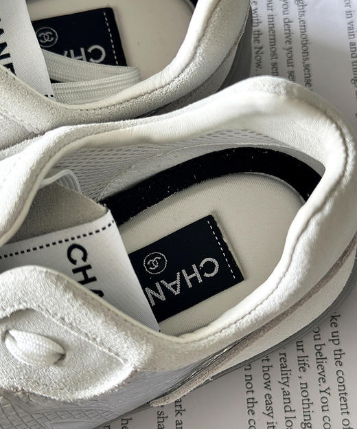 现货 THS-限时 香家 25C秀气舒适简约孔眼小牛皮运动鞋 2色 BZ1241 商品图10