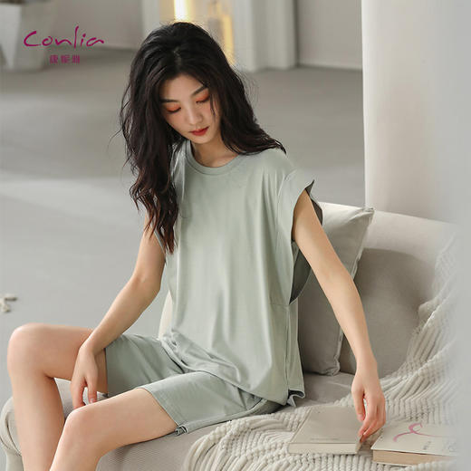 康妮雅女式短袖短裤套头套装 商品图1