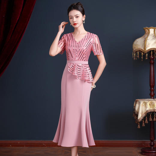 2025礼服鱼尾长款粉色，婚庆婚宴妈妈喜婆婆连衣裙TQ2501 商品图2