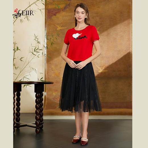 司歌针织弹力绣花圆领T恤短袖女宽松F911058Y 商品图1