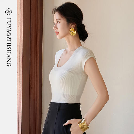 FUYAO扶摇 2025夏季新款针织T恤女短袖纯欲风甜辣妹短款修身上衣 商品图4