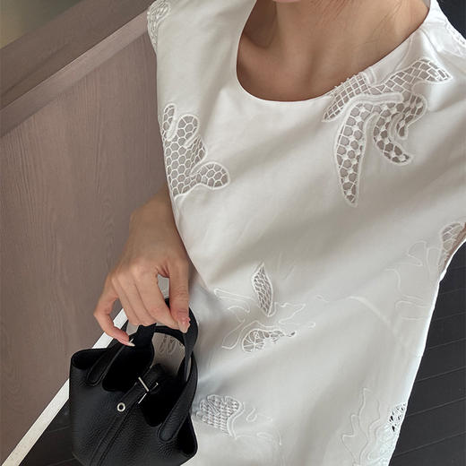 【预售7天】良木礼镂空连衣裙(s253) 商品图0