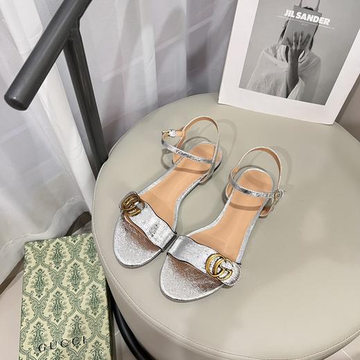 点此购买 古驰春季女士经典平底凉鞋 dx 317777 商品图2