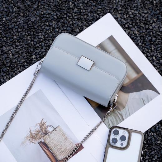 【预售3天】2025新款高级感小众设计小方包斜挎单肩时尚通勤手提包YWW8828 商品图2