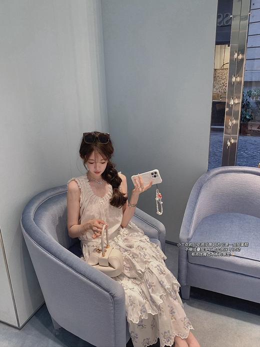 金蘑菇菇 Antica Roma少女的祈祷 / 小兰花法式泡泡袖连衣裙 商品图2