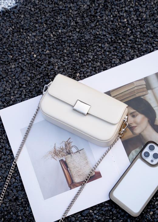 【预售3天】2025新款高级感小众设计小方包斜挎单肩时尚通勤手提包YWW8828 商品图7