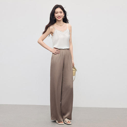 【专属特价】熙世界法式蕾丝花边V领小吊带女夏季无袖内搭背心上衣2025年新款 商品图3