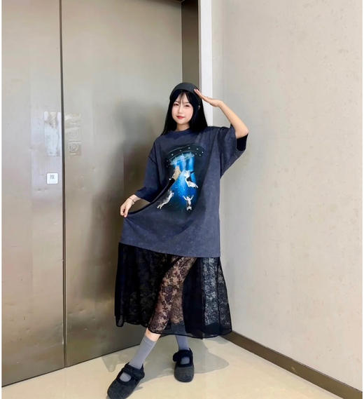 乌丫25飞碟吸猫图案拼接蕾丝T恤裙050802 商品图7