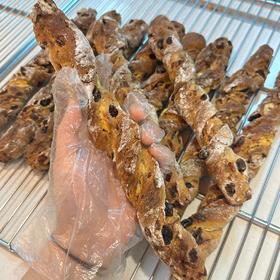 树枝全麦乳酪扭扭棒