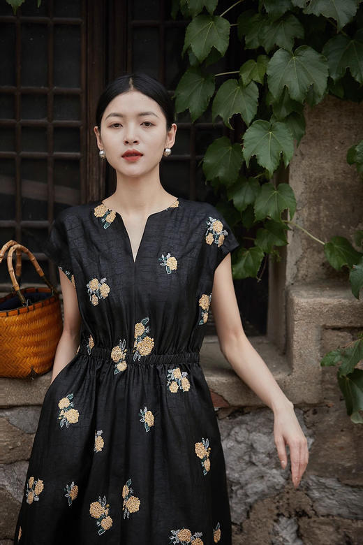 3天发货桑蚕丝龟裂纹面料新款连衣裙买手店新款新中式穿搭❗英国设计师品牌ORIGNAL&CO精心定制 商品图7