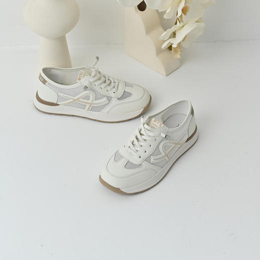 经典鲨2025夏季新款韩版薄款网状透气舒适休闲平底休闲鞋女KW279-529151 商品图3