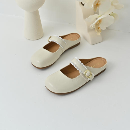 经典鲨2025夏季新品法式复古花边拼接平底舒适包头半拖鞋女KW391-529021 商品图5