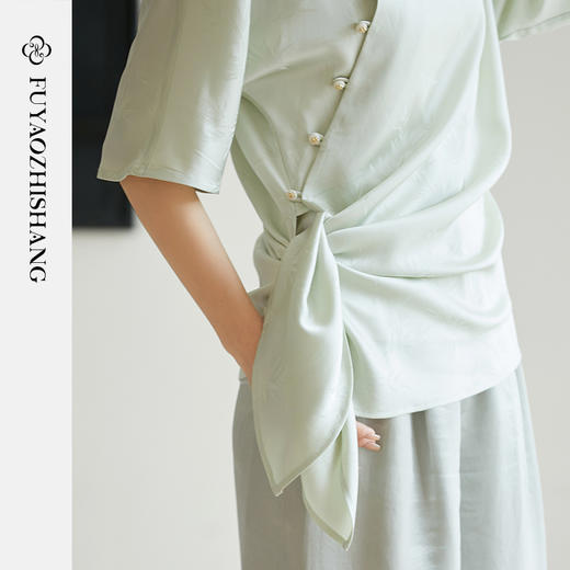 FUYAO扶摇【东方美学】国风斜襟小衫女2025新款轻奢醋酸提花衬衫 商品图2