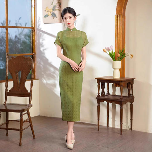 古法连肩袖香云纱绿色高贵雪纺高端2025新款修身春夏款旗袍TX8898 商品图1