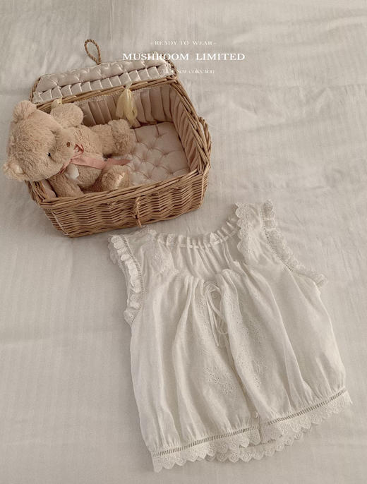 金蘑菇菇 美第奇/蓝白重工刺绣法式泡泡袖上衣 商品图11