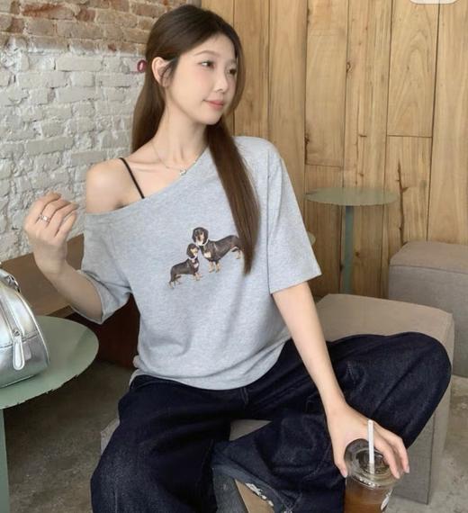 <曾小咸推荐>  珍珠项链腊肠狗斜肩T 日常价99/件 活动价69.99/件！！ 商品图7