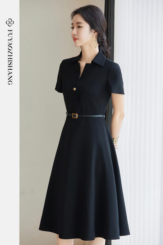 FUYAO扶摇 短袖连衣裙2025夏季新款高级感赫本风小黑裙显瘦西装裙 商品图5