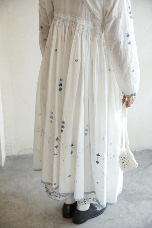 MAKU textiles｜丝棉​​叠盖襟片刺绣连衣裙 商品图8