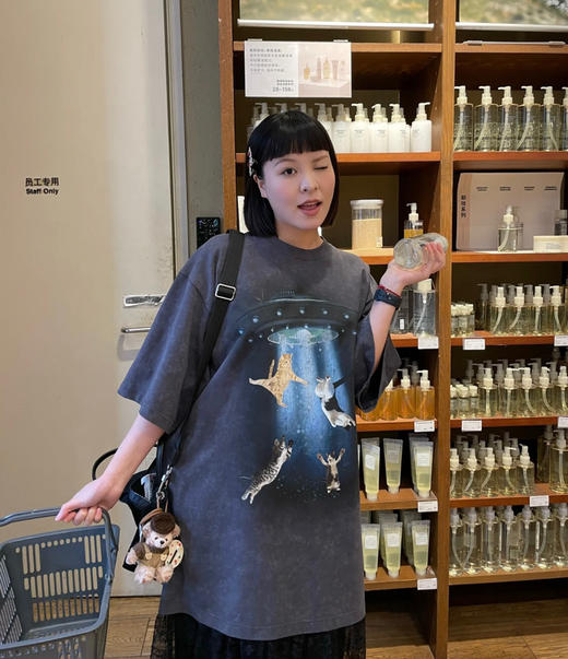 乌丫25飞碟吸猫图案拼接蕾丝T恤裙050802 商品图8