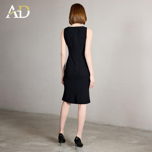 AD高端职业连衣裙女2025新款夏季无袖背心裙修身收腰包臀礼服裙 商品图4