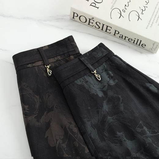 MYX-KDFY-S1927-L中长款通勤印花百褶修身A字裙2025年夏季新款高腰显瘦时尚半身裙 商品图3