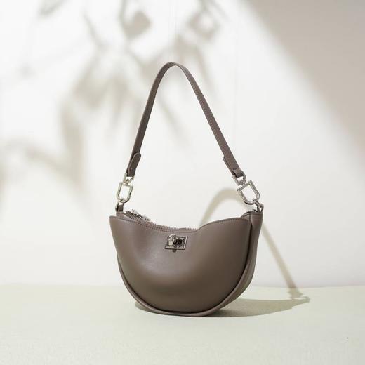 【预售3天】腋下包经典百搭锁扣单肩斜挎包迷你通勤小方包PK238 商品图1