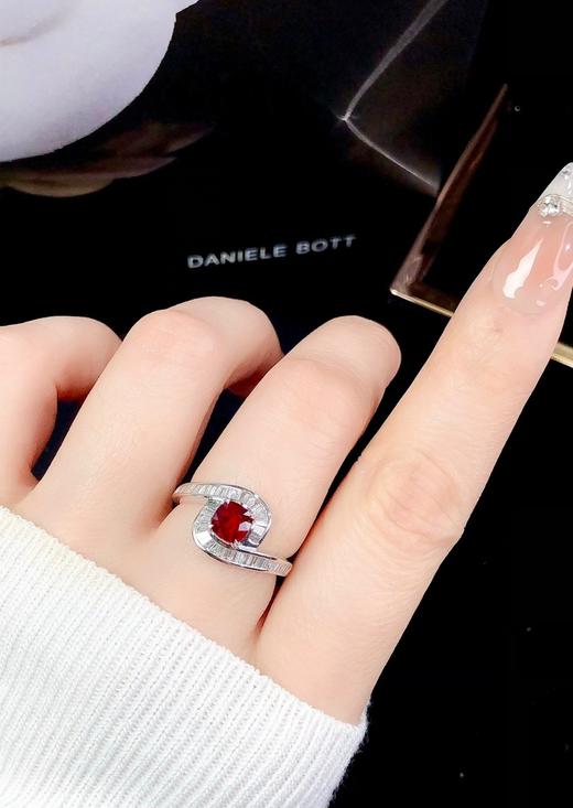 1.09ct刻面红宝石戒指 商品图3