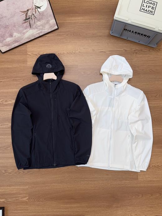 点此购买 lululemon露露春夏季男女训练款连帽防晒外套 ggd 317799 商品图0