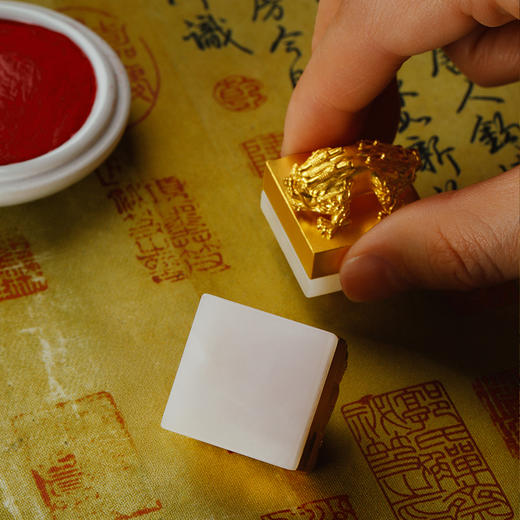 宫匠造办 宫匠金典大师系列 后玺黄金摆件 商品图4