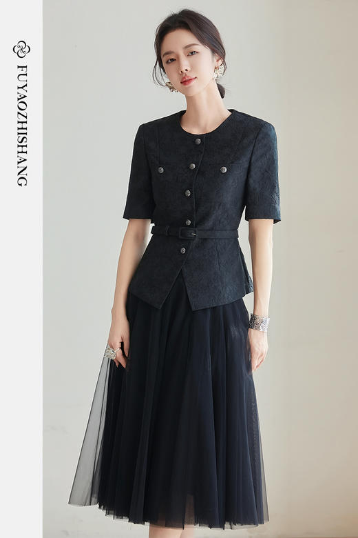 FUYAO扶摇 黑色时尚套装女2025新款国风浮雕感西装外套纱裙两件套 商品图5