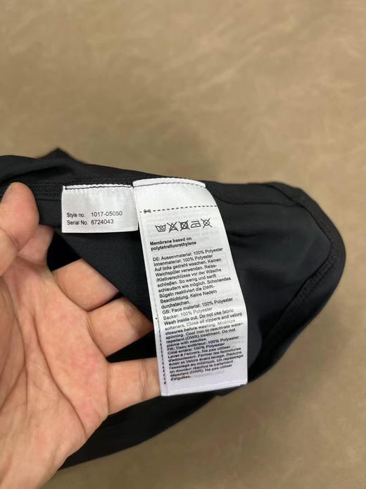 新款正品Mammut猛犸象Selun FL透气弹力速干舒适短袖T恤，黑白两色，尺码M～2XL 商品图13