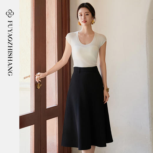 FUYAO扶摇 2025夏季新款针织T恤女短袖纯欲风甜辣妹短款修身上衣 商品图1