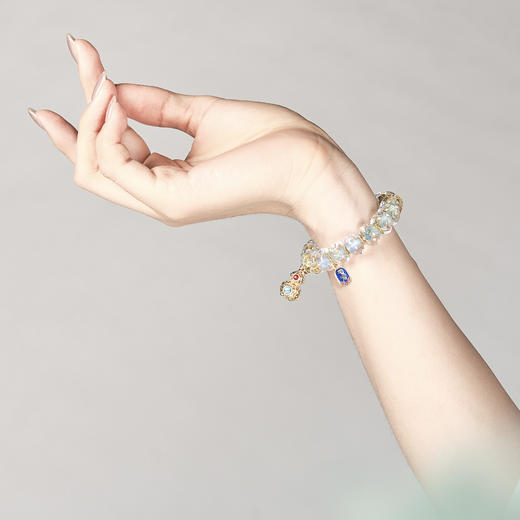 大英博物馆 东方梦境系列 镂空葫芦蓝色琉璃 手链 商品图1