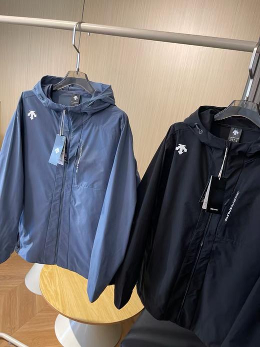 点此购买 迪桑特夏季男款UPF100+防晒凉感户外追光防晒衣 37 317709 商品图10