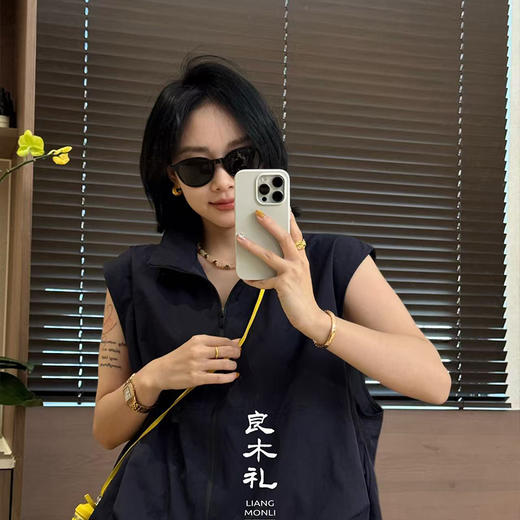 【预售7天】良木礼无袖拉链上衣(88906) 商品图1