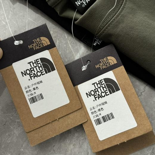 点此购买 北面夏季男士运动休闲圆领短袖T恤 md 317842 商品图7