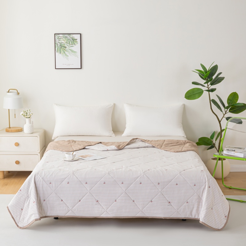 【夏被】多喜爱 美眠康  磨毛超声波空调被 樱桃格子/蘑法花开