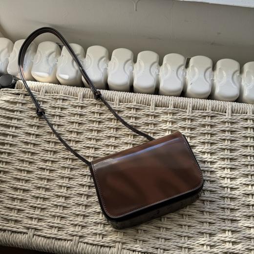 【预售3天】小众设计box小方包新款复古斜跨包高级感豆腐手机包XNQ01 商品图1