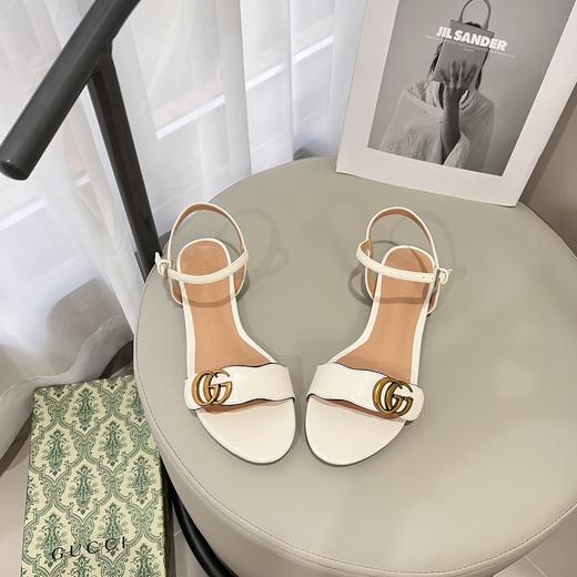 点此购买 古驰春季女士经典平底凉鞋 dx 317777 商品图6