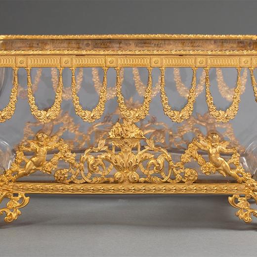 独角鹿西洋古董 19世纪法国出品路易十六风格小天使与花环主题铜鎏金精雕装饰水晶珍宝盒 商品图3