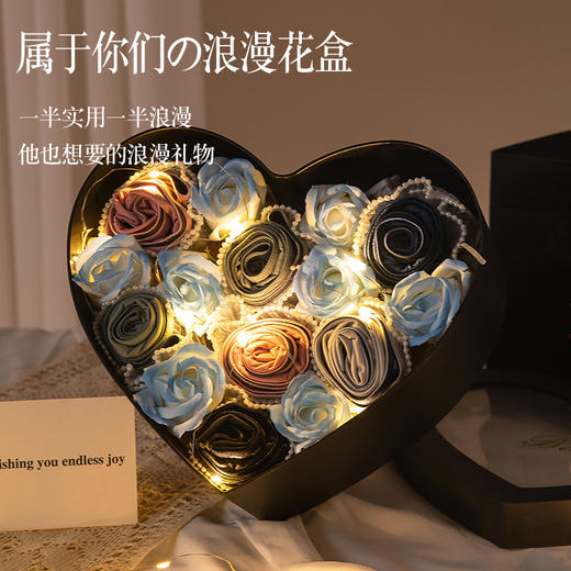 【是爱&是花束&也是礼物🎁】520送他这束“花”，浪漫与实用并存💝，每一条都贴身宠爱！520送男朋友老公 高级感内裤花束礼盒 实用生日节日🎁 商品图1