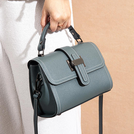 【预售3天】新款女包2025爆款手提包女高级质感单肩斜挎小方包7108-D 商品图3