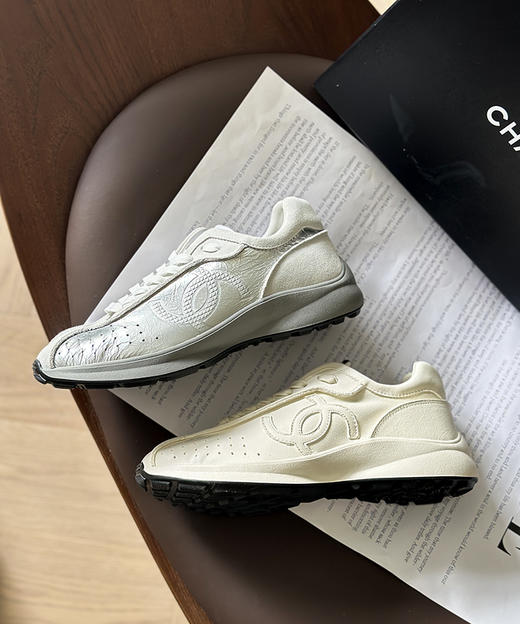 现货 THS-限时 香家 25C秀气舒适简约孔眼小牛皮运动鞋 2色 BZ1241 商品图4