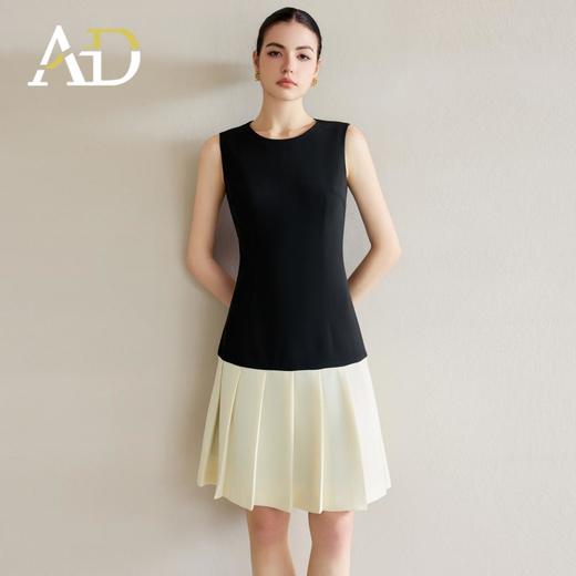 AD西装连衣裙女春季2025新款黑白撞色百褶裙高级感内搭无袖背心裙 商品图3