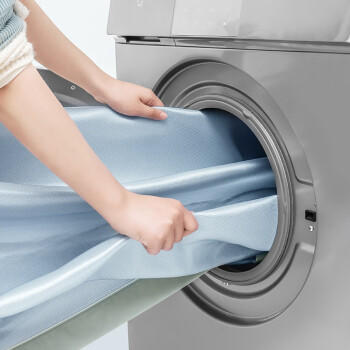 京东京造 250D牛奶丝软凉席 凉感冰丝席三件套 抗菌A类可水洗1.5*2m沧海蓝 商品图1